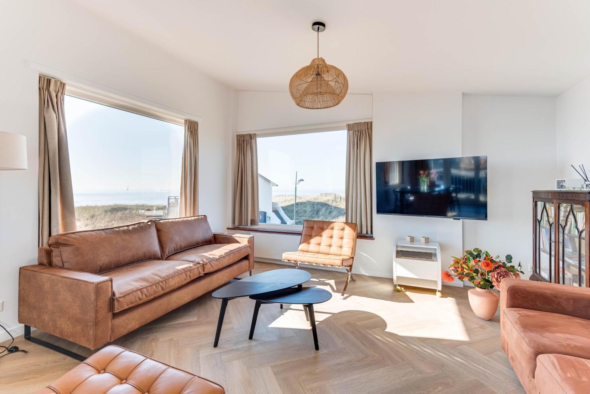 Vernieuwd Zeezicht Villa Zee Luxe ベルゲン・アーン・ゼー エクステリア 写真